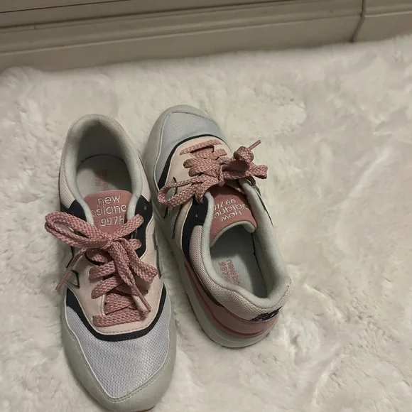 New Balance 99H7 - Athletic Shoes - Picture 3 of 3